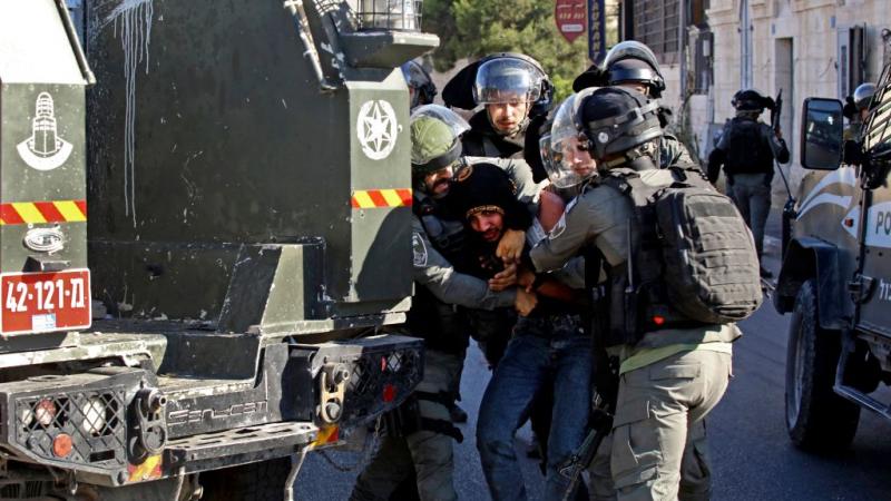 جيش الاحتلال الإسرائيلي يستكمل دهم الأحياء واعتقال الأطفال في الضفة الغربية