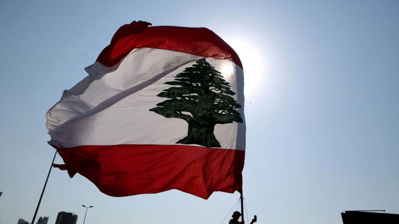 يعيش لبنان وضعًا اقتصاديًا صعبًا (غيتي-أرشيف)