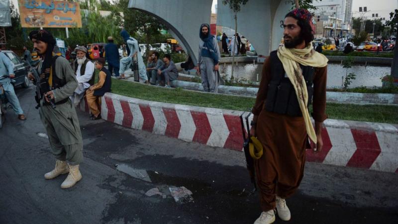 قالت وسائل إعلامية محلية إن اثنين من طالبان قتلوا في هجوم مسلح في جلال آباد (أرشيف-غيتي)