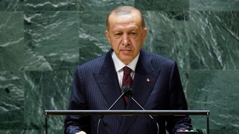 الرئيس التركي رجب طيّب أردوغان خلال اجتماع الجمعية العامة للأمم المتحدة في دورتها الـ76 (غيتي)