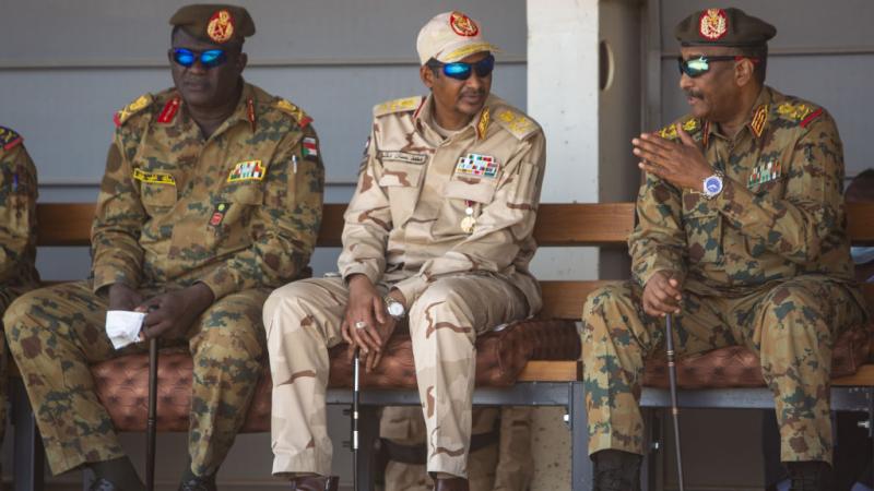 يرمي العسكريون إلى فتح صفحة تفاوض جديدة مع ائتلاف قوى الحرية والتغيير قد تعود بالجميع إلى نقطة الصفر (غيتي)