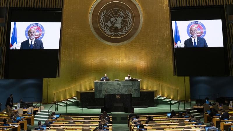 رئيس وزراء هايتي أرييل هنري يلقي كلمته عن بعد في دورة الجمعية العامة للأمم المتحدة