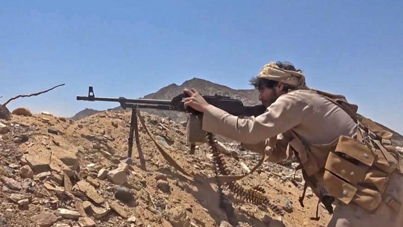صعّد الحوثيون في فبراير/ شباط عملياتهم العسكرية للسيطرة على مأرب، وأوقعت المعارك مئات القتلى من الجانبين (غيتي)