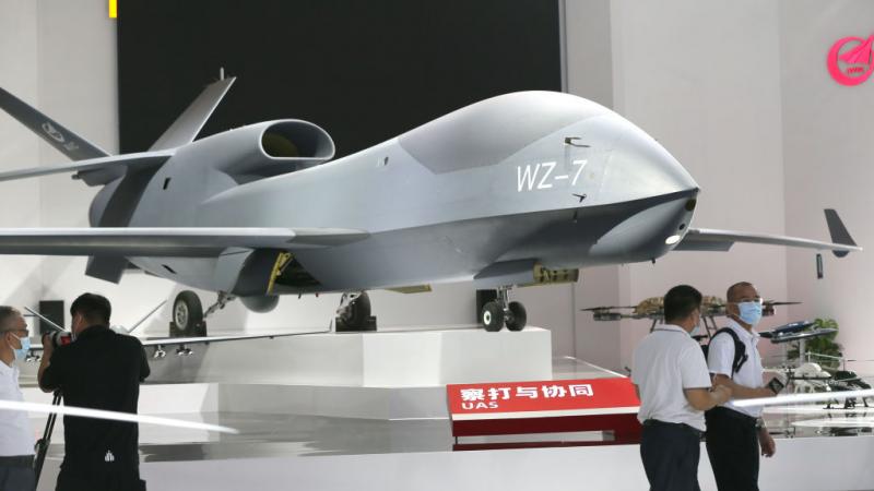 تفقّد الصينيون في معرض تشوهاي المقاتلات الجديدة والطائرات المسيّرة والمروحيات الهجومية