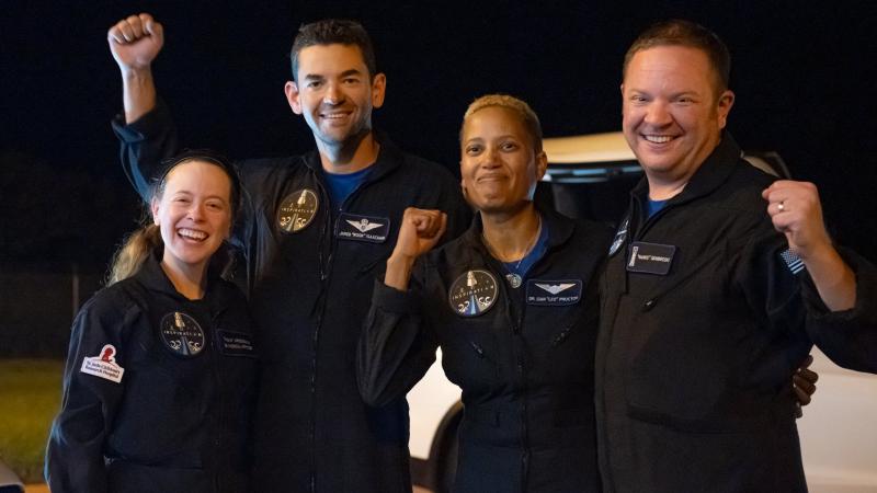 رواد الفضاء المدنيون في مهمة "إنسبيريش4" 