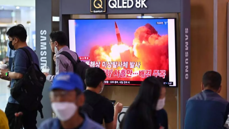 أثارت كوريا الشمالية قلقًا دوليًا جرّاء سلسلة اختبارات صاروخية أخيرًا (غيتي)