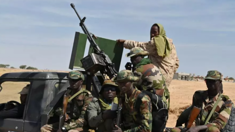 الرئيس النيجيري محمد بخاري: قوات الأمن تحقق انتصارات ضد المتشددين (غيتي)