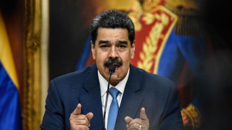 دعا مادورو رجال الأعمال الكولومبيين إلى "استئناف" استثماراتهم في فنزويلا (أرشيف-غيتي) 