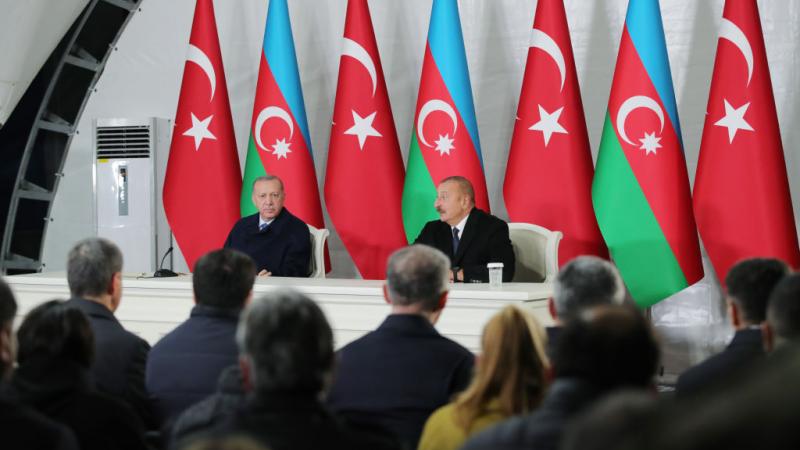 الرئيس التركي أكد من أذربيجان أن بلاده ستتعامل بالمثل مع أعمال أرمينيا الهادفة إلى بناء سلام دائم في المنطقة