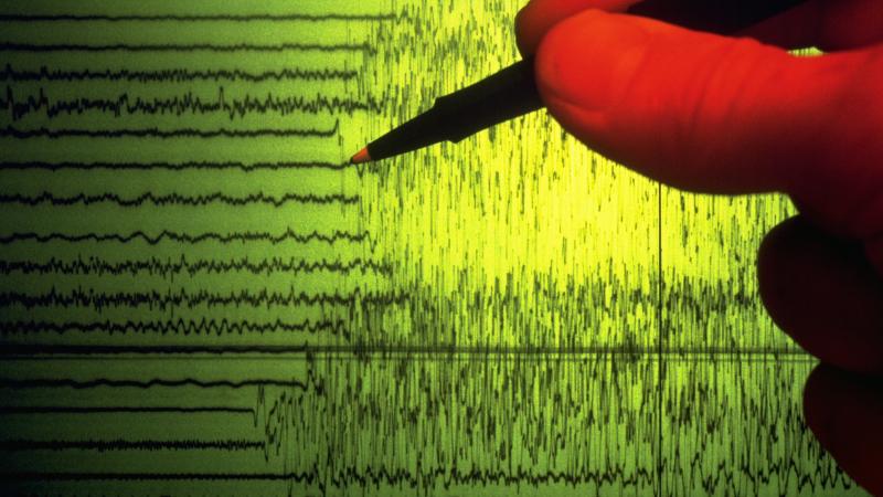 أعلنت السلطات المصرية عن وقوع زلزال شرق البحر المتوسط بشدة تتجاوز ست درجات (غيتي)