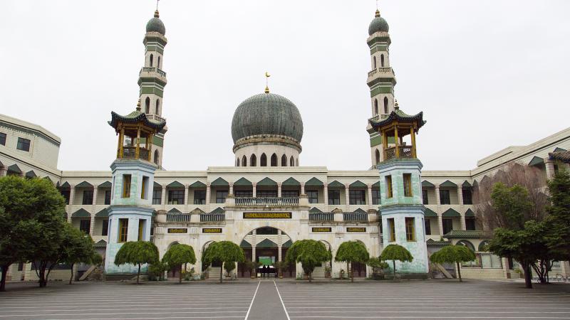 مسجد تونغوان هو أكبر مساجد مدينة شينينغ الصينية