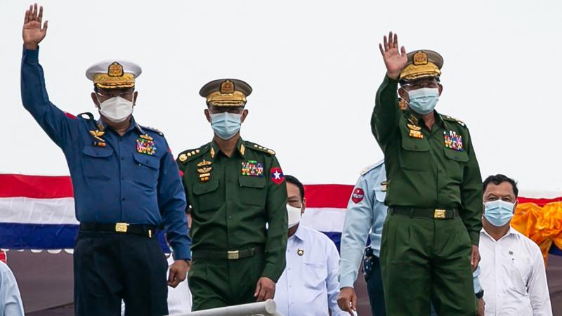 رئيس المجلس العسكري في ميانمار يؤكد التزامه بإعادة السلام إلى البلاد 