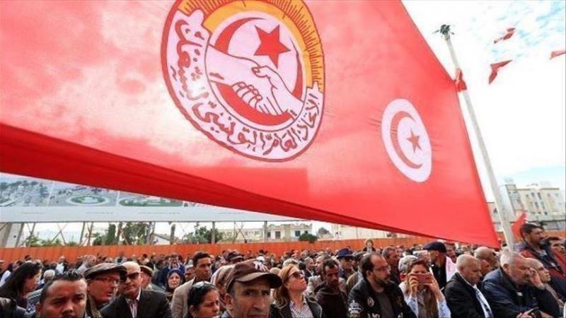 شعار الاتحاد العام التونسي للشغل (الأناضول)