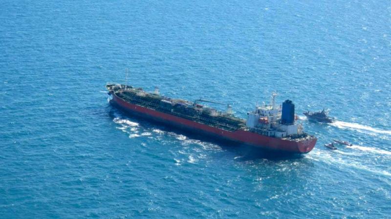 ذكر حاجيان أنه تم احتجاز طاقم السفينة المؤلف من 11 فردًا للتحقيق (أرشيف - غيتي)