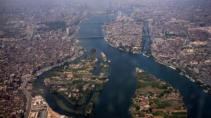 المشروع يهدف إلى تحويل نهر النيل إلى شريان ملاحي يربط بين دول حوض النيل (غيتي)
