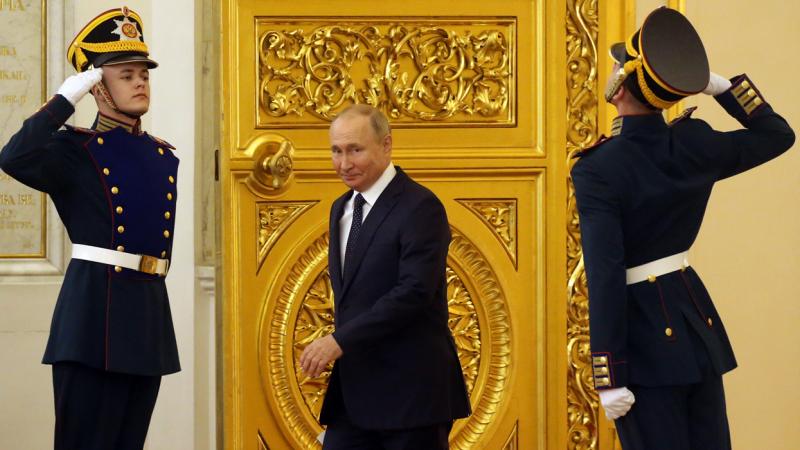 أجرت روسيا تعديلات تسمح لبوتين بالمنافسة على فترتي رئاسة إضافيتين