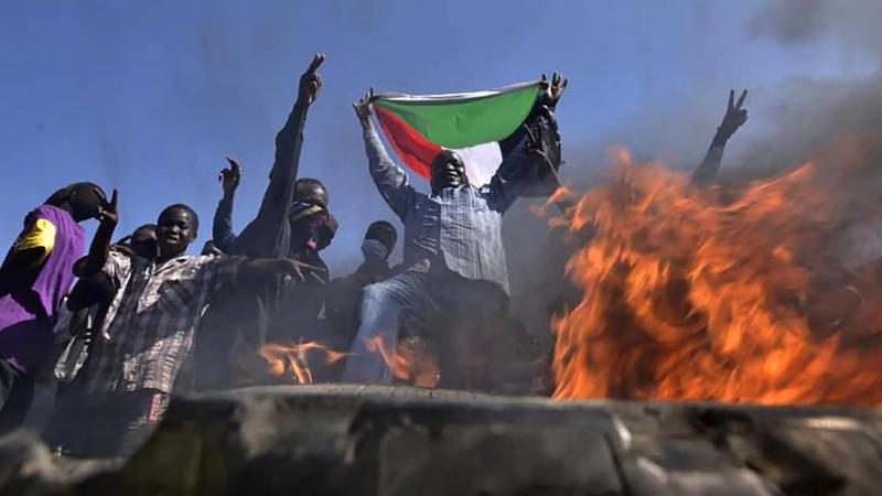 السودان يعاني أزمة حادة منذ إجراءات الجيش في 25 أكتوبر/ تشرين الأول الماضي (غيتي)