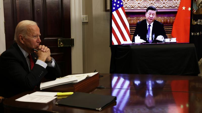 قمة افتراضية بين الرئيس الأميركي جو بايدن ونظيره الصيني شي جين بينغ