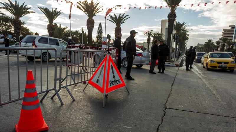 استنفار أمني كثيف في شارع الحبيب بورقيبة وسط العاصمة تونس (غيتي - أرشيف)