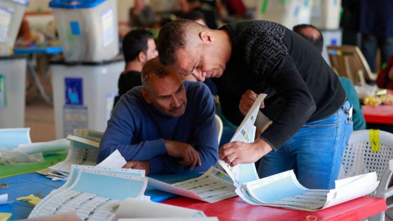 يرجَّح أن يتمّ الإعلان عن التحالفات السياسية بشكل رسمي بعد مرحلة تصديق المحكمة الاتحادية على نتائج الانتخابات العراقية (غيتي)