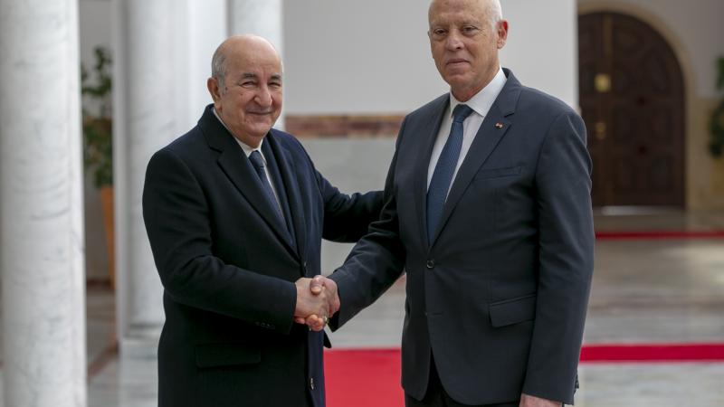 الرئيسان التونسي قيس سعيّد والجزائري عبد المجيد تبون 