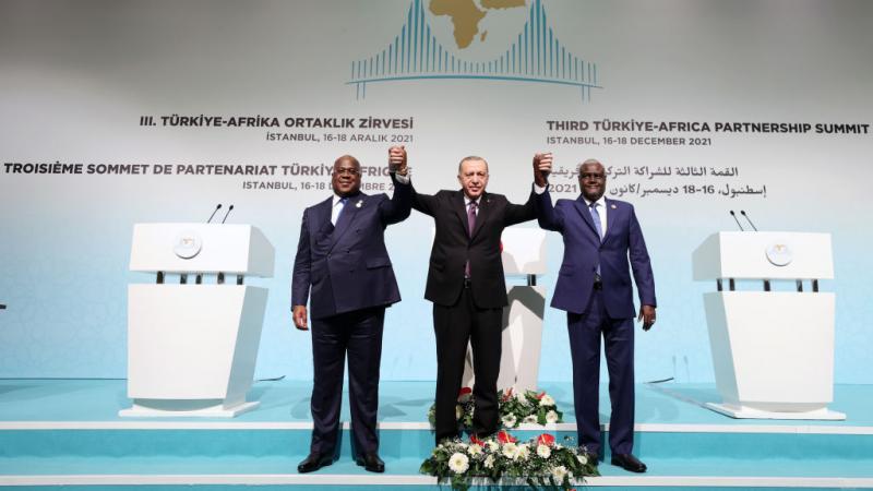 شارك 16 رئيس دولة و102 وزير إفريقي في القمة التي عقدت في إسطنبول