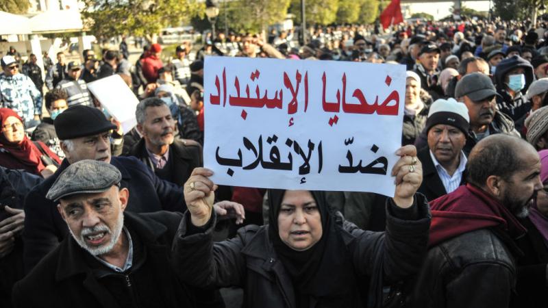 أصدرت الأربعاء محكمة تونسية حكمًا بسجن المرزوقي غيابيًا لمدة أربع سنوات
