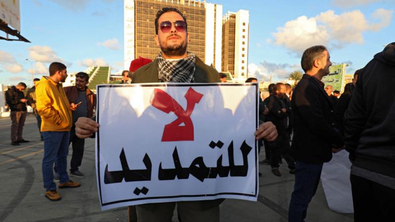 انهارت الانتخابات الليبية بعد إخفاق الفصائل المتنافسة والكيانات السياسية والمرشحين في الاتفاق على القواعد الأساسية الحاكمة لها