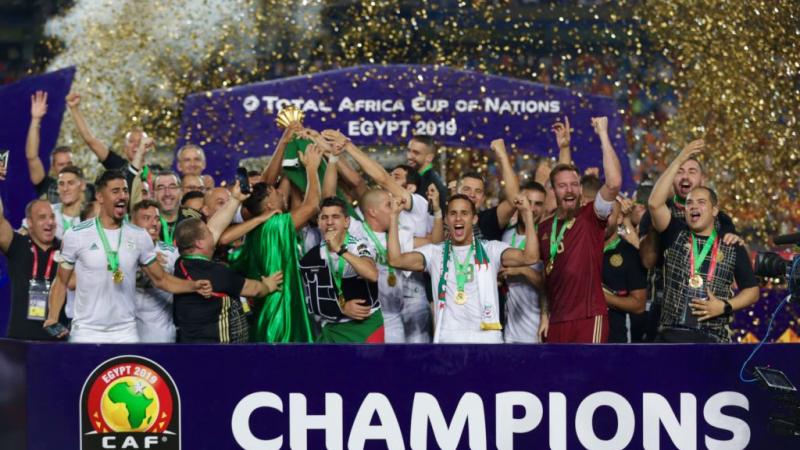 فاز المنتخب الجزائري بالنسخة الأخيرة من البطولة (أرشيف - غيتي)