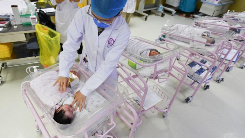 صورة تعبيرية عن الولادات في الصين (غيتي)