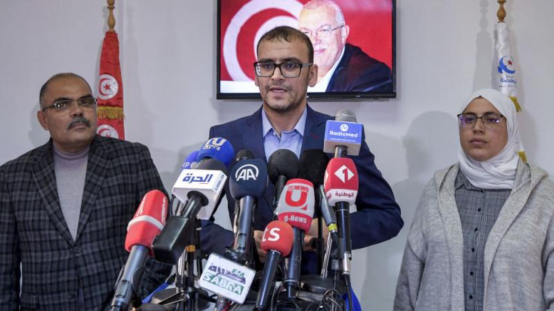 وضعت شخصيات سياسية العام الماضي في تونس رهن الإقامة الجبرية في منازلها، ولكن الأمر بات أسوأ بسبب عدم الإعلان عن مكان المعتقلين 
