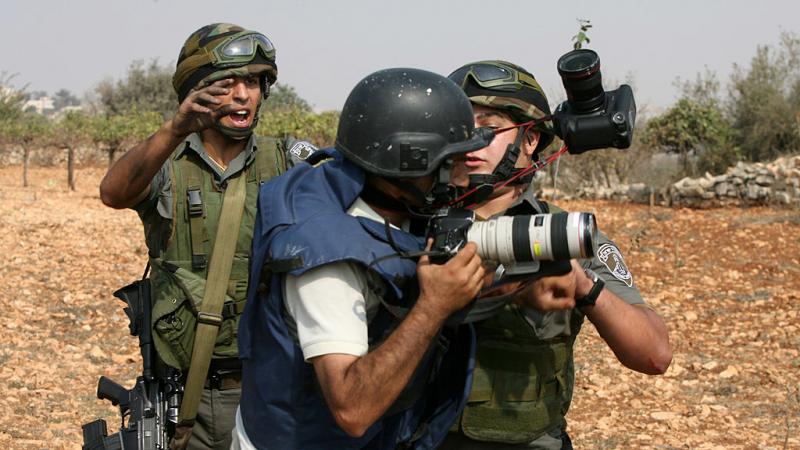 رُصد خلال العام الأخير 150 اعتداءً على الصحافيين والطواقم الإعلامية من قبل قوات الاحتلال الإسرائيلي - غيتي