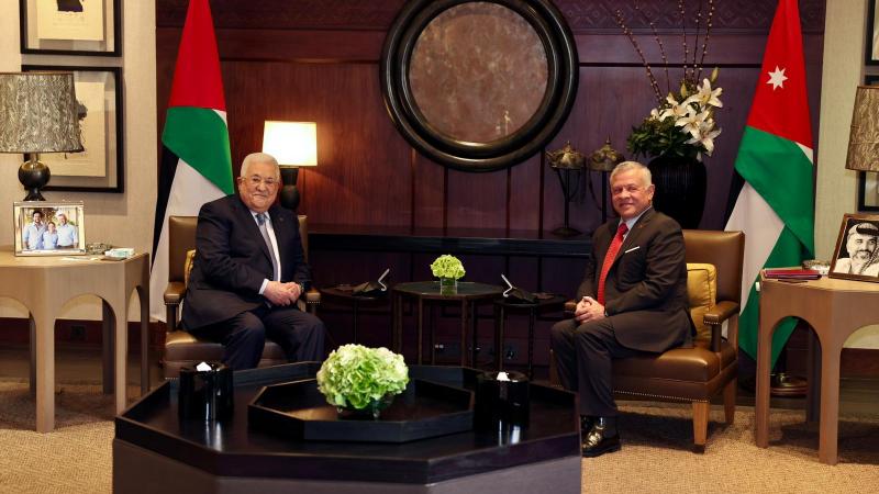 الملك الأردني والرئيس الفلسطيني