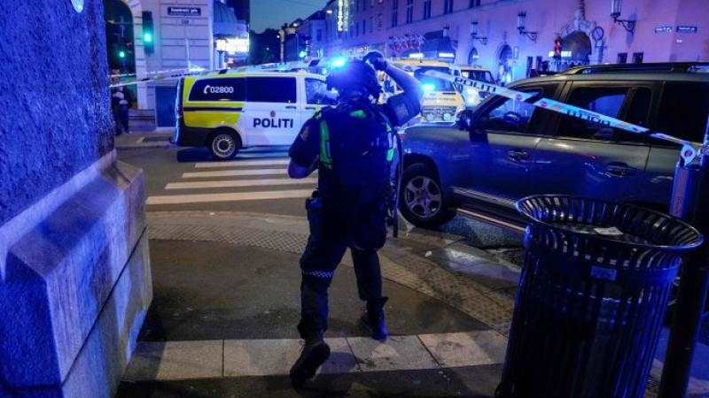 وقع إطلاق النار في ثلاثة مواقع قريبة في العاصمة النرويجية وأوقفت الشرطة مشتبهًا به وصادرت سلاحين - تويتر