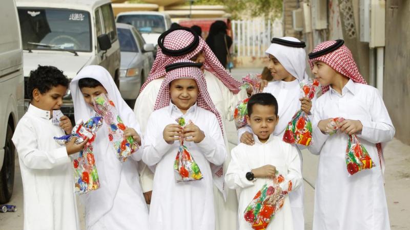 نتظر المسلمون في أنحاء العامل إجازة عيد الأضحى 2022 لتبادل الزيارات والتهاني