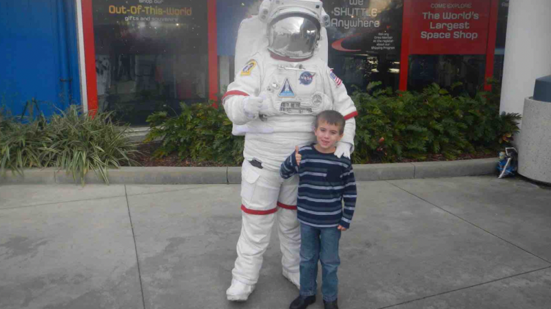 الطفل الأميركي ماثيو غالاغر يحقق حلمه بالذهاب إلى الفضاء بعد وفاته – "نيويورك بوست"