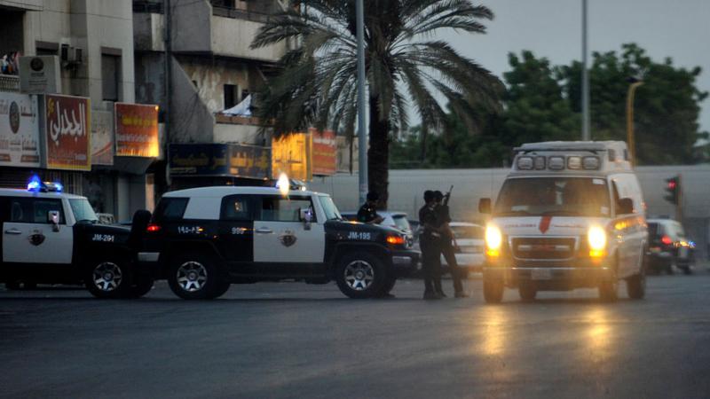أعلنت السلطات السعودي أن أحد المطلوبين أمنيًا فجر نفسه عند محاولة اعتقاله في مدينة جدة