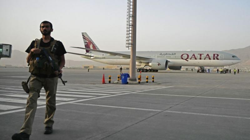 بدأت فرق قطرية تأهيل مطار كابل في سبتمبر/ أيلول 2021 -غيتي