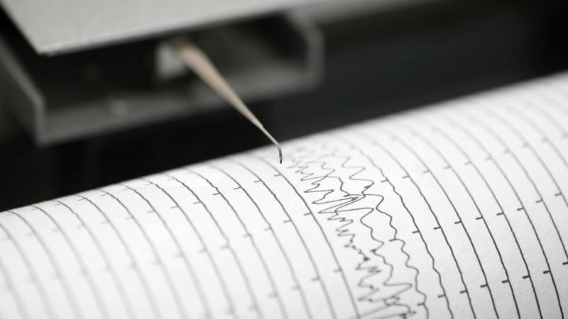 سُجل الزلزال عند عمق 54 كم شرق البحر المتوسط - غيتي