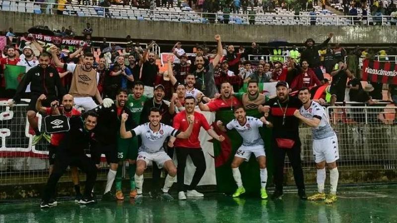 فرحة لاعبي اتحاد العاصمة الجزائري بالفوز