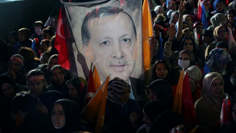 رغم التراجع في نسبة الأصوات تفوق أردوغان على منافسه للدورة التاسعة بينهما
