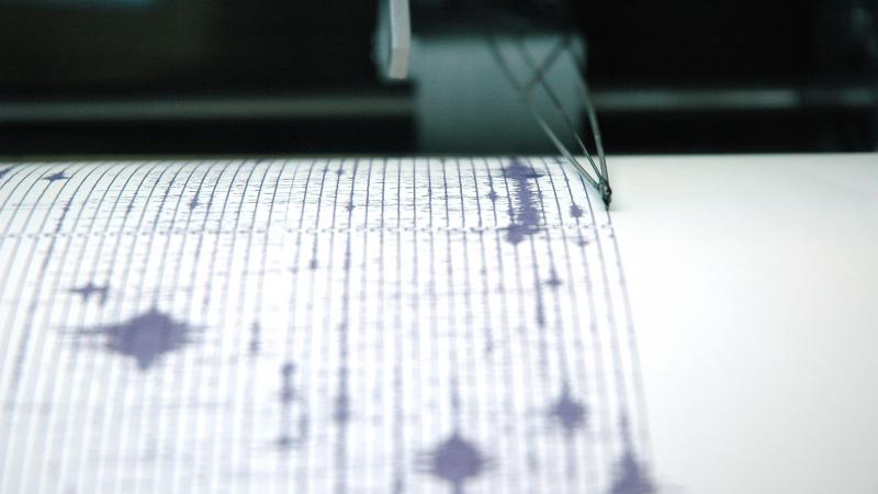 يعتمد مقياس ريختر في تحديد قوة الزلزال على مقدار الطاقة المنبعثة من مركز الزلزال - غيتي