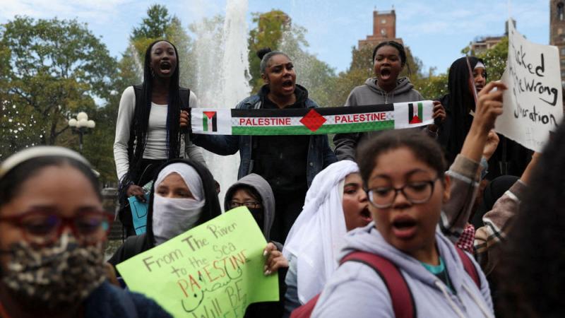 حملة ضد داعمي فلسطين في الجامعات الأميركية - رويترز