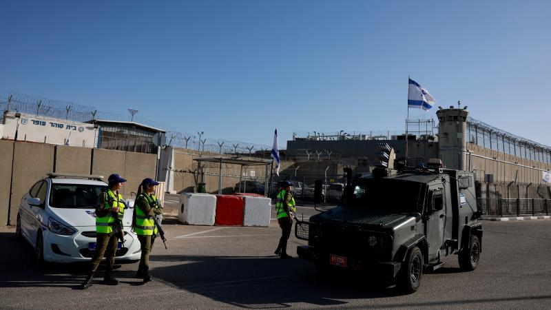 سجن عوفر الإسرائيلي - رويترز