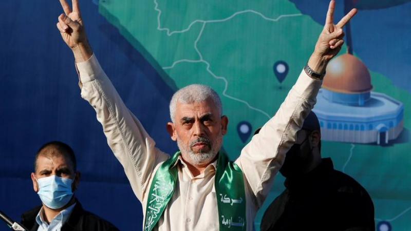 تصف إسرائيل زعيم حركة حماس في غزة يحيى السنوار بالعقل المدبر لعملية طوفان الأقصى- اكس
