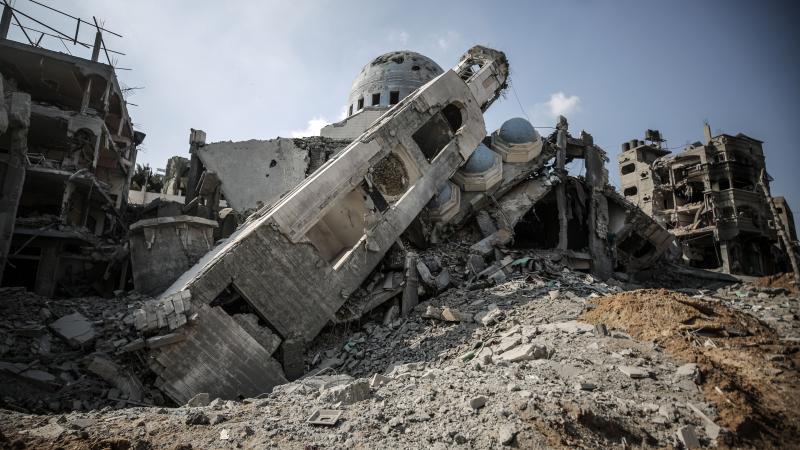 استمر القصف الإسرائيلي على قطاع غزة في اليوم السادس والعشرين للعدوان - الأناضول