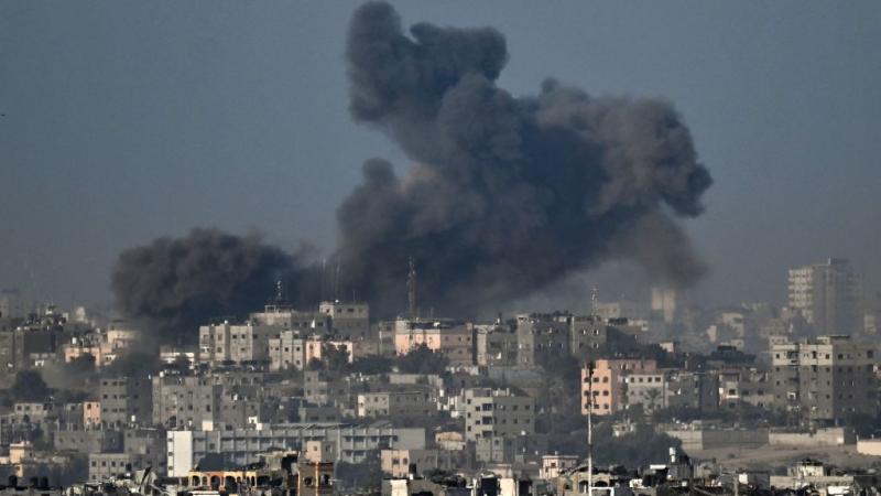 من القصف الإسرائيلي على قطاع غزة صباح اليوم 