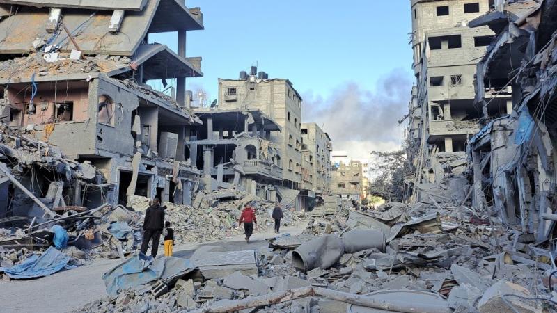 توالت ردود الفعل العربية والدولية المرحبة باتفاق الهدنة الإنسانية وتبادل الأسرى بين إسرائيل وحركة حماس في قطاع غزة