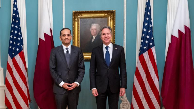 رئيس مجلس الوزراء وزير الخارجية القطري خلال لقائه وزير الخارجية الأميركي في واشنطن