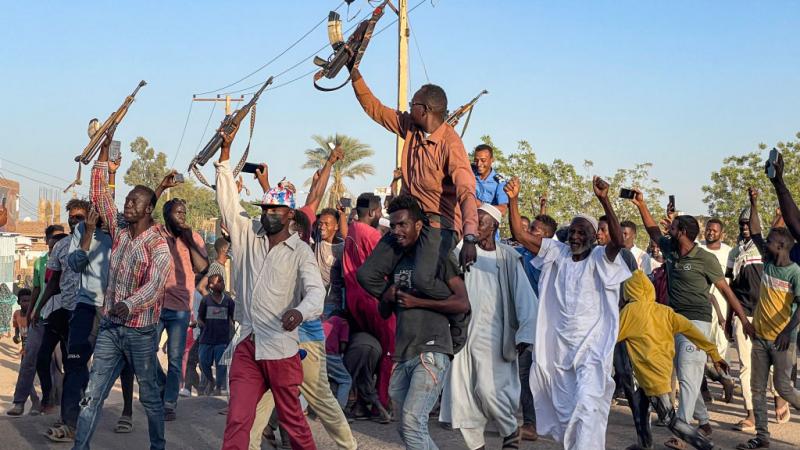 وصلت الحرب في السودان إلى مدن تأوي نازحين ولاجئين